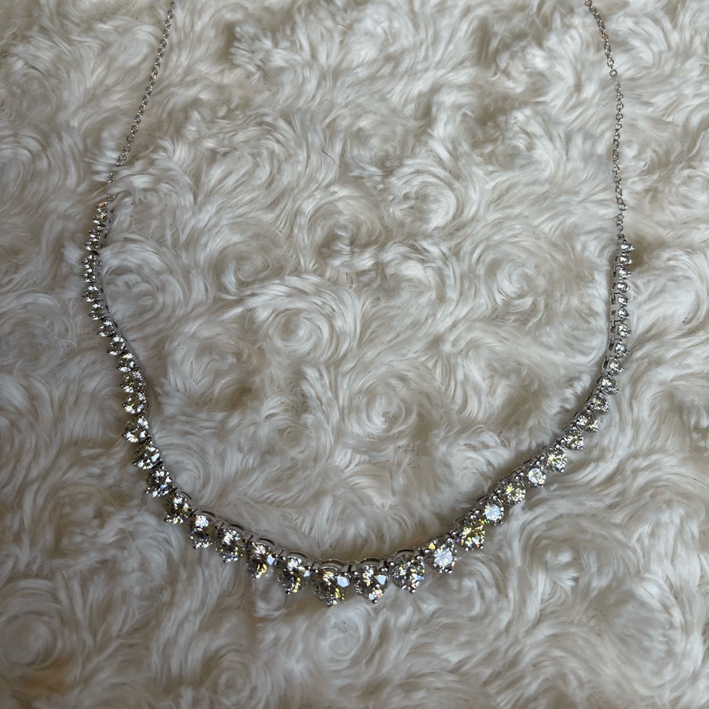 Everlasting necklace